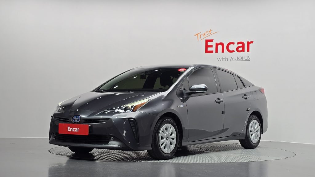 Toyota Prius 4th generation 1.8